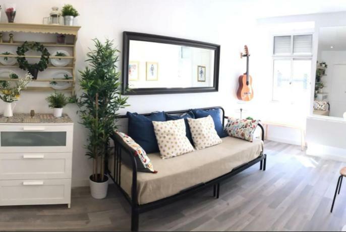 Apartment Cozy And Beautiful Flat In Great Location! Lissabon