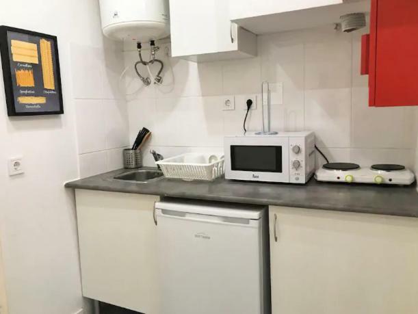 Cozy And Beautiful Flat In Great Location! Lissabon